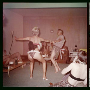 Swinger Photo L18